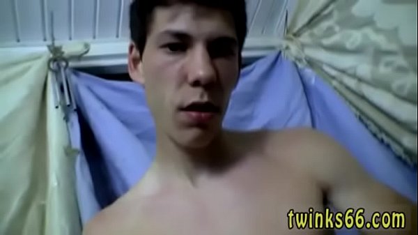 chico gay sexo cerdo eddy es nuevo en todo esto, pero el chico heterosexual