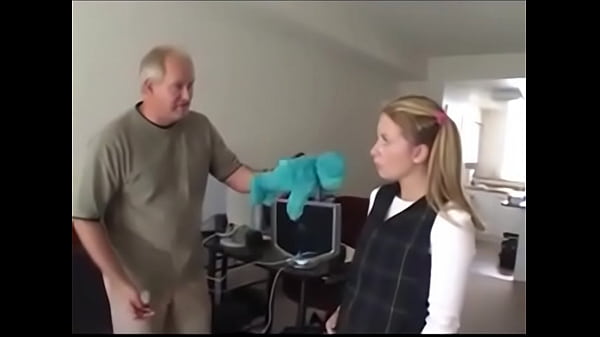 8171730 stp7 daughters only naughty so she gets pu