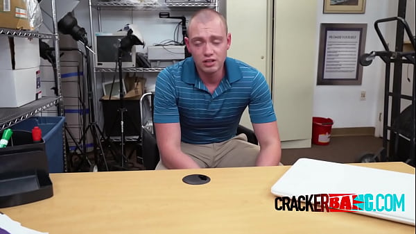 Russian Queer lutscht schwarzen Casting-Agenten, weil er den Job will