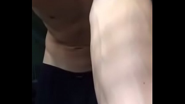 Chico heterosexual azul