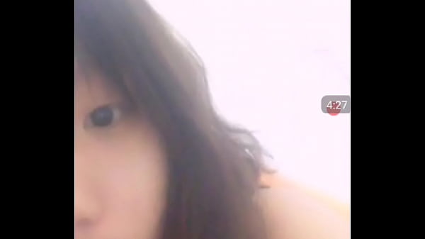 प्यारा अज्ञात किशोर वीडियो देखें