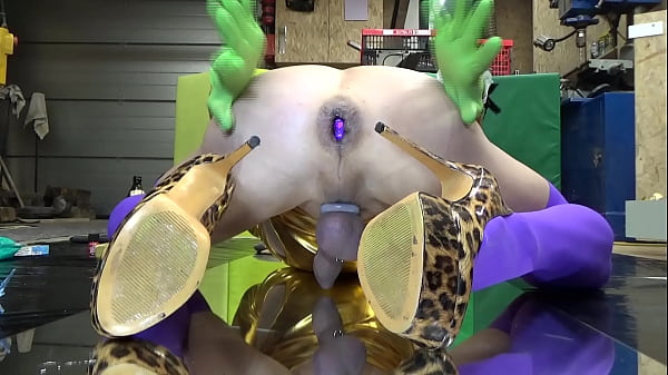 Extremeslut66 liebt plugs