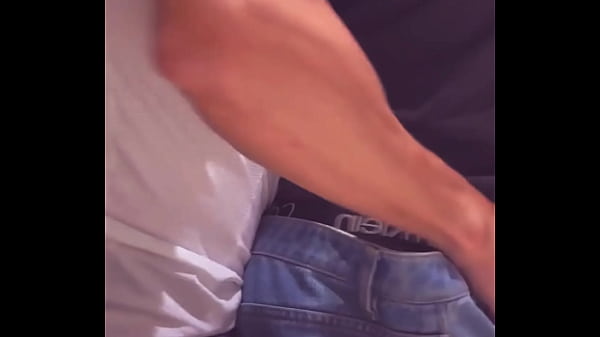 Mein bester Freund und ich haben gestritten und am Ende gevögelt