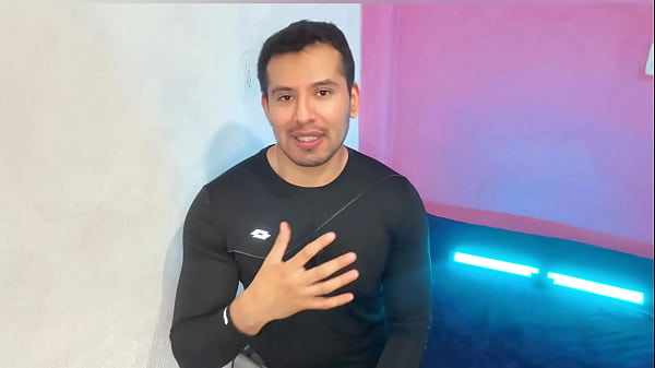 Hetero-Freunde werden heteroflexibel und penetrieren sich zum ersten Mal ohne Sattel! sexuelle Geschichte