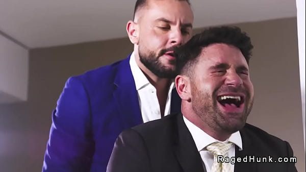 Grande galo estranho anal fode corretor de imóveis peludo no quarto de hotel