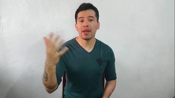 Hetero-Kellner bei der Arbeit ficken zum ersten Mal ohne Sattel! 21 cm milchige Schwänze. Jungfrau-Arsch-Sexgeschichte