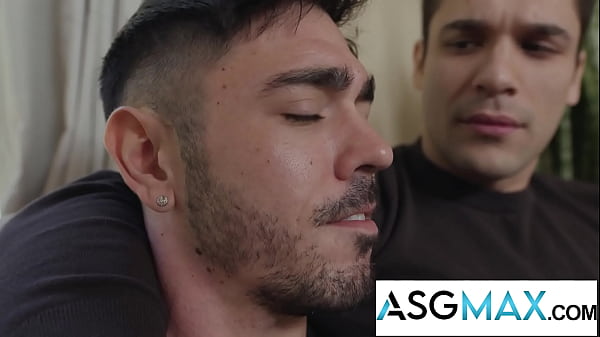 Crisis Reveals BF'_s True Colors &amp_ Roommates'_ True Love - DisruptiveFilms