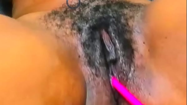 Phat chatte baise par gode bite et sperme