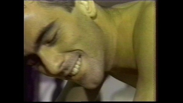 लेजेंड्स गे विज़ुन्स - पूल मैन - दृश्य 2