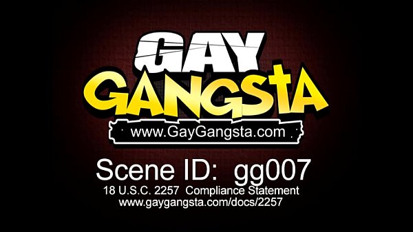 Soirée hardcore de sexe en groupe avec des voyous